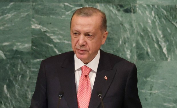 Erdogan zapowiada wzmocnienie wojsk na Cyprze Północnym. Mówi o "wyścigu zbrojeń"