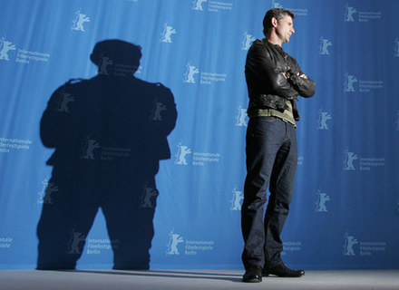 Eric Bana wystąpi w remake'u francuskiego filmu "Konwojent" /AFP