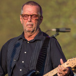 Eric Clapton chory na COVID-19. Przekłada koncerty