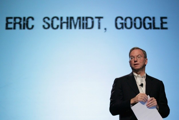 Eric Schmidt miał talent do wypowiedzi, które bulwesowały użytkowników Google... /AFP