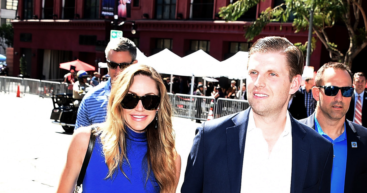 Eric Trump i jego żona doczekali się pierwszego dziecka /Kevin Winter /Getty Images