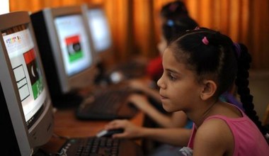 Ericsson wprowadza teleinformatykę do szkół w świecie arabskim