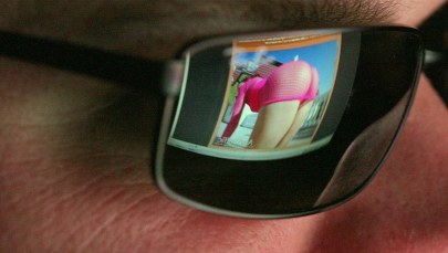 Erotyczny dżihad. Materiały z laptopów ISIS "to w 80 proc. pornografia"