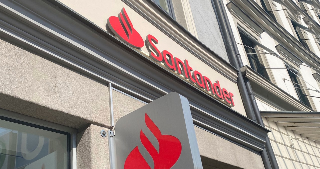 Erste Group kupi udziały Santander Banku /Frank Hoermannn / SVEN SIMON /AFP