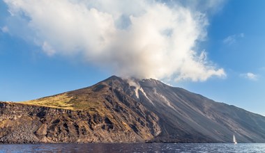Erupcja wulkanu Stromboli. Powstało niewielkie tsunami