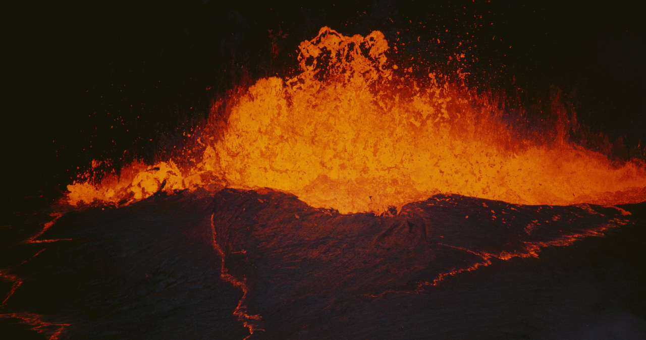 Erupcje wulkaniczne mogą mieć konsekwencje dla całej ludzkości /© Glowimages