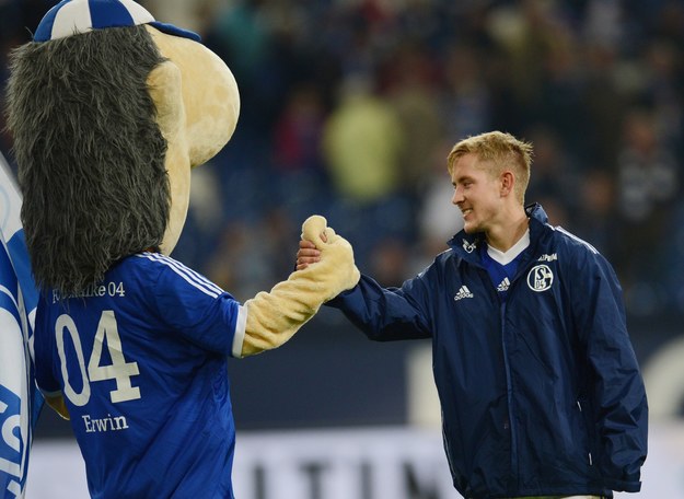 Erwin - maskotka Schalke /AFP