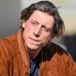 Eryk Kulm zagrał Chopina. Jego ojciec też był słynny, ta strata boli do dziś