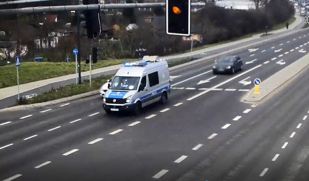 Eskorta policji ulicami Olsztyna. /KMP Olsztyn /Policja