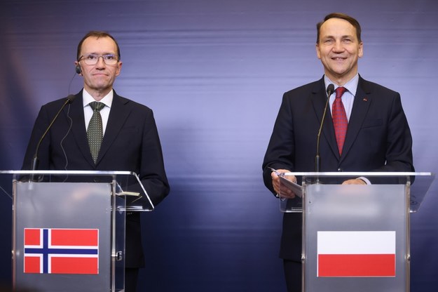 Espen Barth Eide i Radosław Sikorski /Albert Zawada /PAP