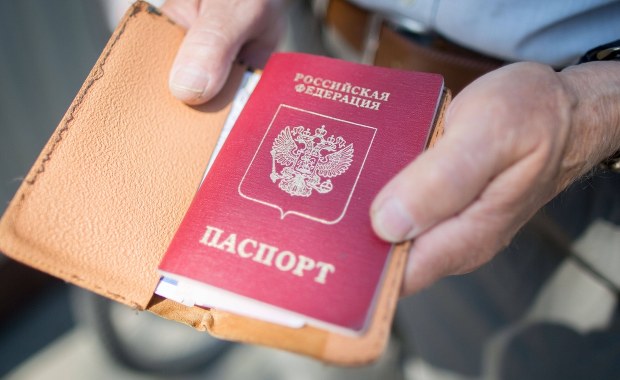 Estonia chce unijnego zakazu wydawania wiz Rosjanom