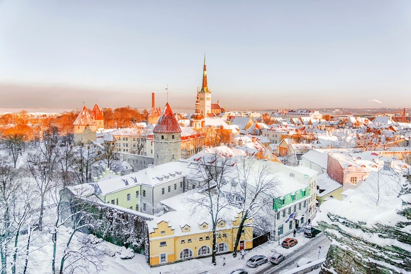 Estonia słynie z wdrażania nowoczesnych technologii. Na zdj. Tallin zimą /123RF/PICSEL