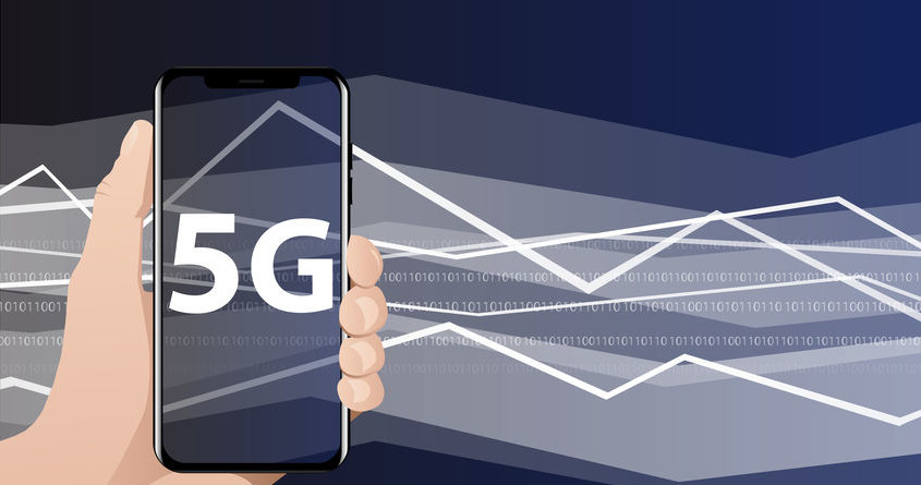 Estonia wdraża nowe przepisy dotyczące 5G /123RF/PICSEL