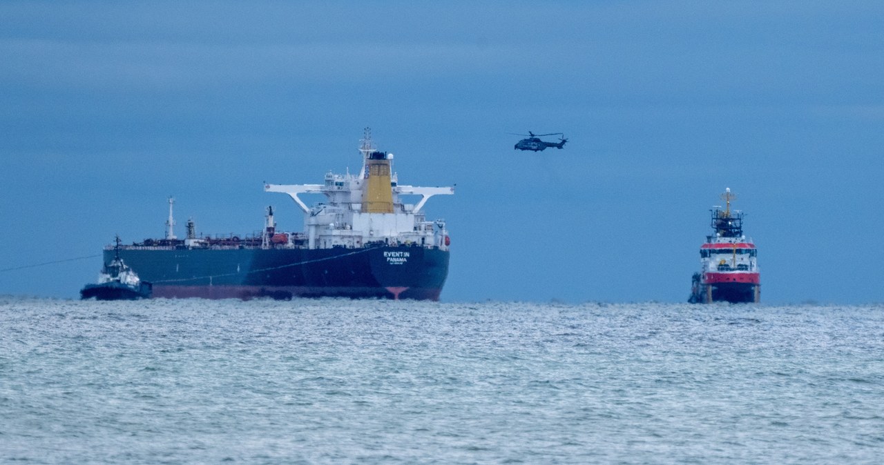 Estońska marynarka wojenna eskortowała statek należący do rosyjskiej "floty cieni" (zdj. ilustracyjne) /STEFAN SAUER / DPA / dpa Picture-Alliance /AFP
