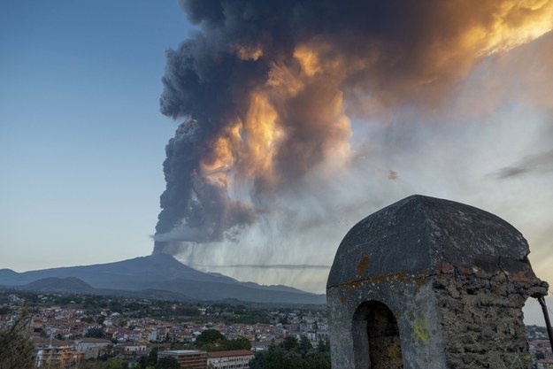 Etna /AA/ABACA/Abaca /East News