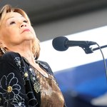 Etta James znów w szpitalu