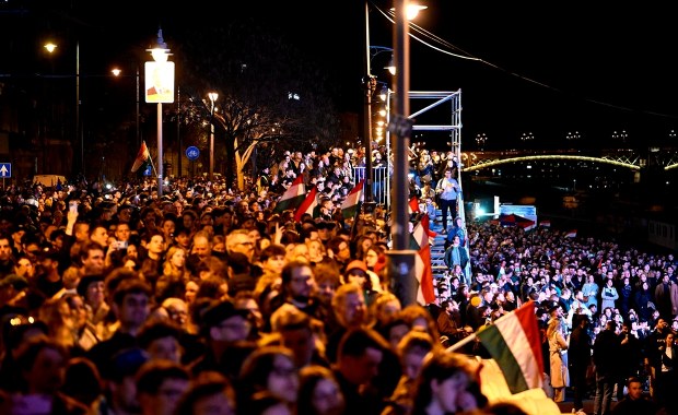 ​Euforia nad Dunajem.  Magyar obiecał "dom dla wszystkich"