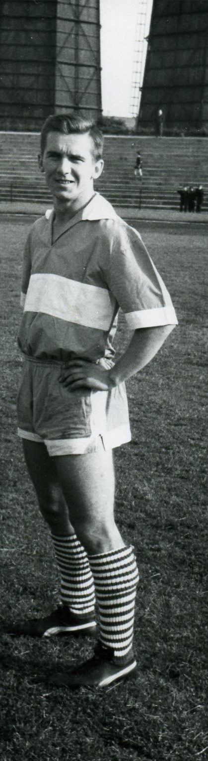 Eugeniusz Lerch - niegdyś zawodnik Niebieskich - podzielił się swoimi wspomnieniami za czasów, kiedy grał w Ruchu Chorzów. /Archiwum prywatne