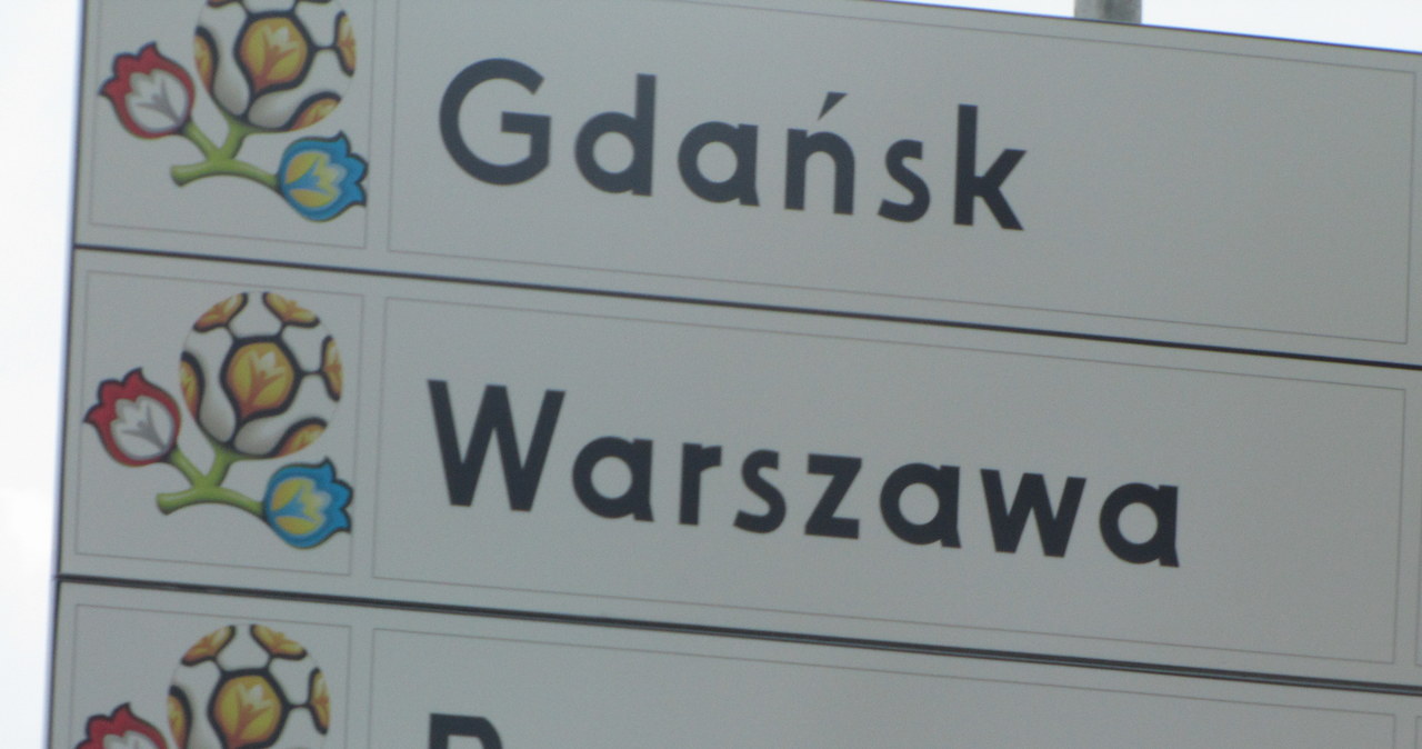 Euro-tablice przy polskich drogach