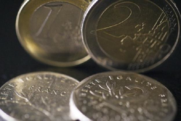 Euro wszędzie przyczyniło się do zmniejszenia inflacji /AFP
