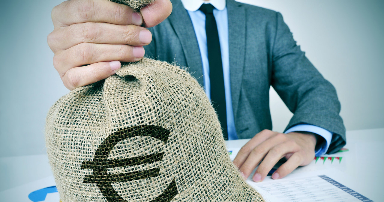 Euro zyskuje wobec dolara. Jest najsilniejsze od ponad trzech lat /123RF/PICSEL
