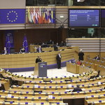 Eurodeputowani wspierają protest niezależnych mediów. KE wzywana do podjęcia konkretnych działań