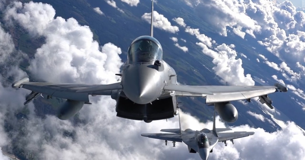 Pilot RAF o misjach nad Polską: Wtedy chcesz wyskoczyć z kokpitu ...