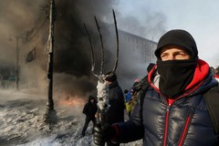 Euromajdan gotuje się na odparcie szturmu milicji