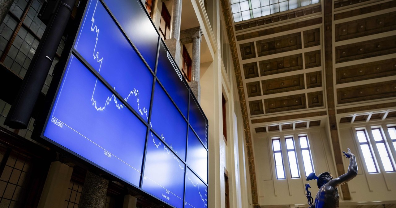 Euronext - wnętrze giełdy w Amsterdamie /AFP