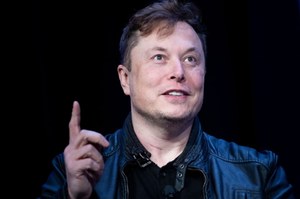Europa chce uziemić Elona Muska. Koniec marzeń o kosmosie?