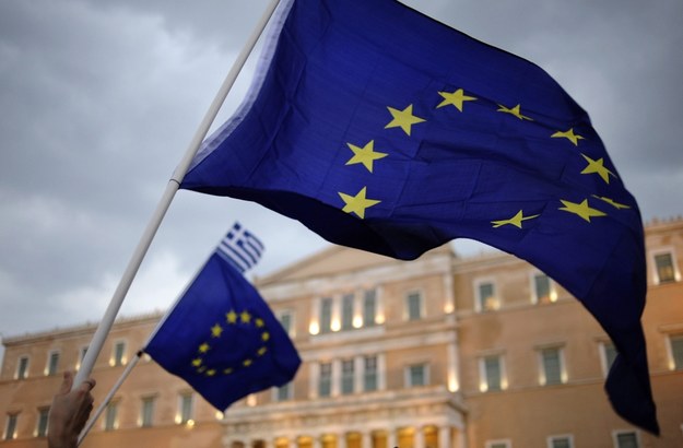Europa czeka na wynik niedzielnego referendum w Grecji /FOTIS PLEGAS /PAP/EPA