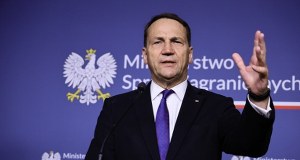 Europa płaci, Europa ma prawo głosu. Sikorski o negocjacjach ws. Ukrainy