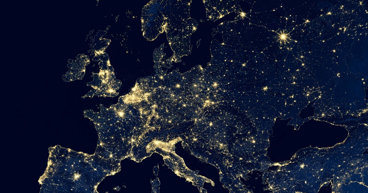 Europa Środkowa - obszar między Wschodem a Zachodem /123RF/PICSEL