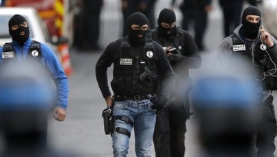 Europa w strachu. Kolejna strzelanina w Paryżu, przymusowe lądowanie samolotów Air France