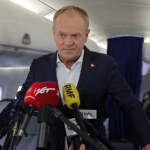 Europa znów otwarta dla migrantów? Donald Tusk stawia sprawę jasno