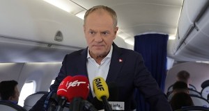 Europa znów otwarta dla migrantów? Donald Tusk stawia sprawę jasno