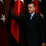 Europarlament wzywa do zamrożenia negocjacji ws. przystąpienia Turcji do UE