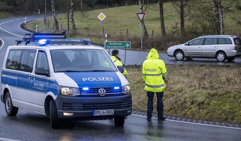 Europejska Rada Bezpieczeństwa w Ruchu Drogowym (ETSC) postuluje stworzenie europejskiego taryfikatora punktów karnych i bazy danych o kierowcach /Getty Images