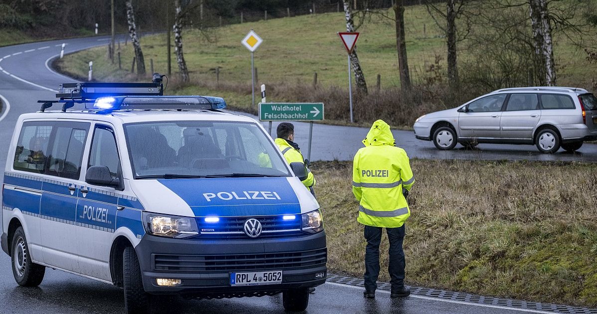 Europejska Rada Bezpieczeństwa w Ruchu Drogowym (ETSC) postuluje stworzenie europejskiego taryfikatora punktów karnych i bazy danych o kierowcach /Getty Images