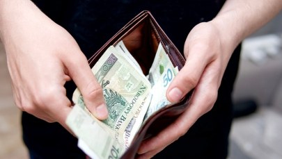 Europejskie kraje zachęcają do trzymania gotówki. Co na to NBP?