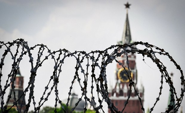 ​Europejskie potęgi rozmawiają z Rosją. Czy Putin jest wystarczająco słaby?