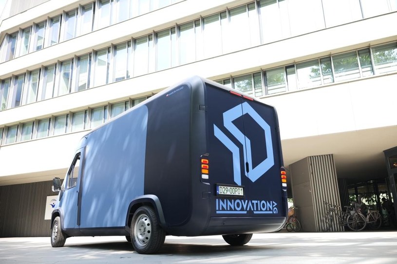 eVanPL - polski elektryczny furgon zaprojektowany i zbudowany przez Innovation AG /Informacja prasowa