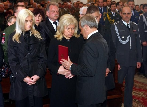 Ewa Błasik na pogrzebie męża, fot. M. Smulczyński /Agencja SE/East News