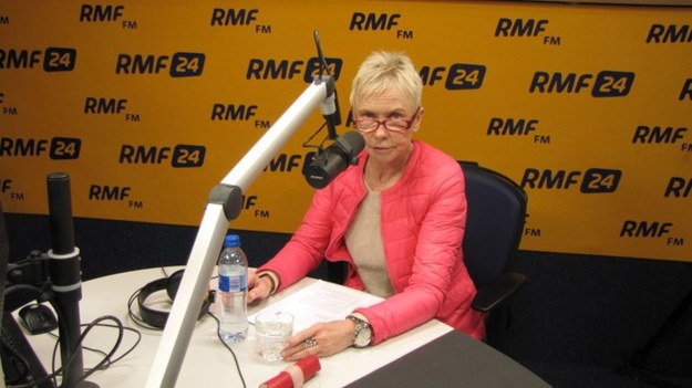 Ewa Błaszczyk w studio RMF FM podczas nagrywania audiobooka /RMF FM