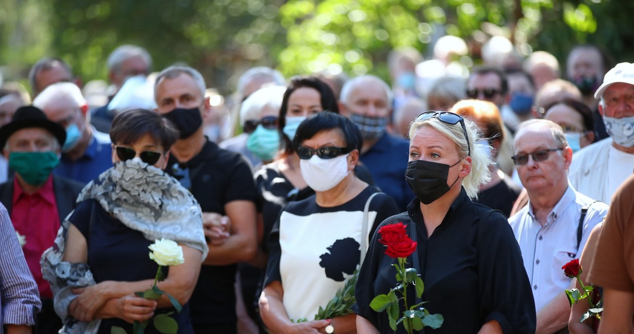 Ewa Demarczyk spoczęła w Alei Zasłużonych na Cmentarzu Rakowickim