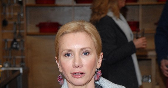 Ewa Gawryluk przeszła wielką metamorfozę! Wygląda lepiej ...