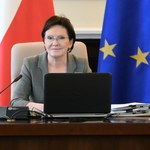 "Ewa Kopacz nie jest już kobietą. Jest premierem dumnego państwa"
