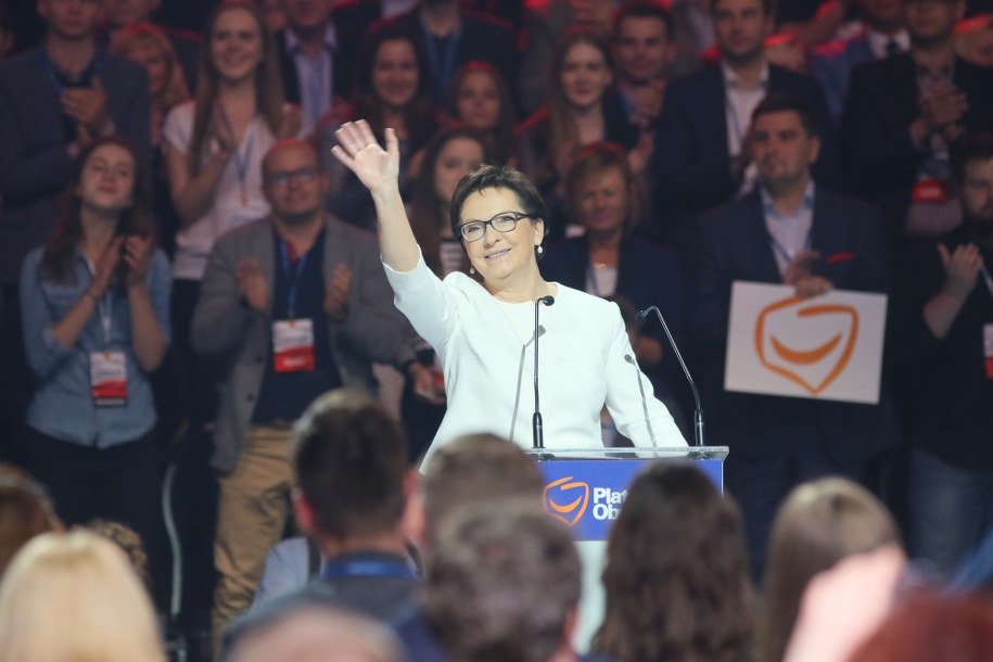 Ewa Kopacz podczas konwencji Platformy Obywatelskiej w Warszawie /Leszek Szymańsk /PAP