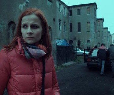 Ewa Kustusz w filmie "Jaskłóka"