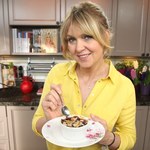Ewa Wachowicz: Ciasta i desery z porzeczkami. Co zrobić?